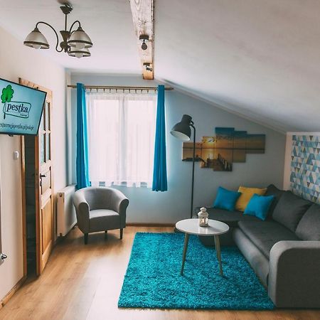 Pokoje Goscinne & Restauracja Pestka Choczewo Esterno foto
