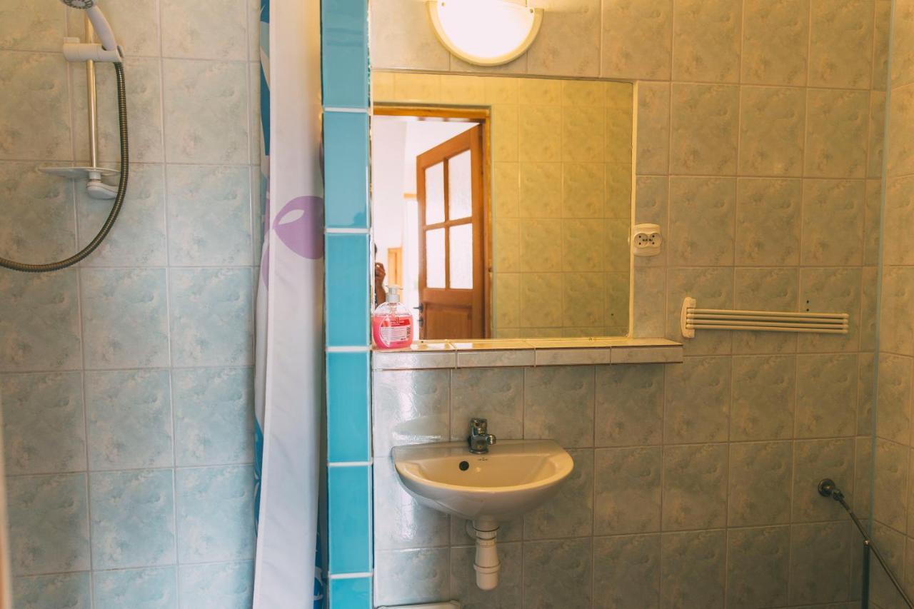 Pokoje Goscinne & Restauracja Pestka Choczewo Esterno foto